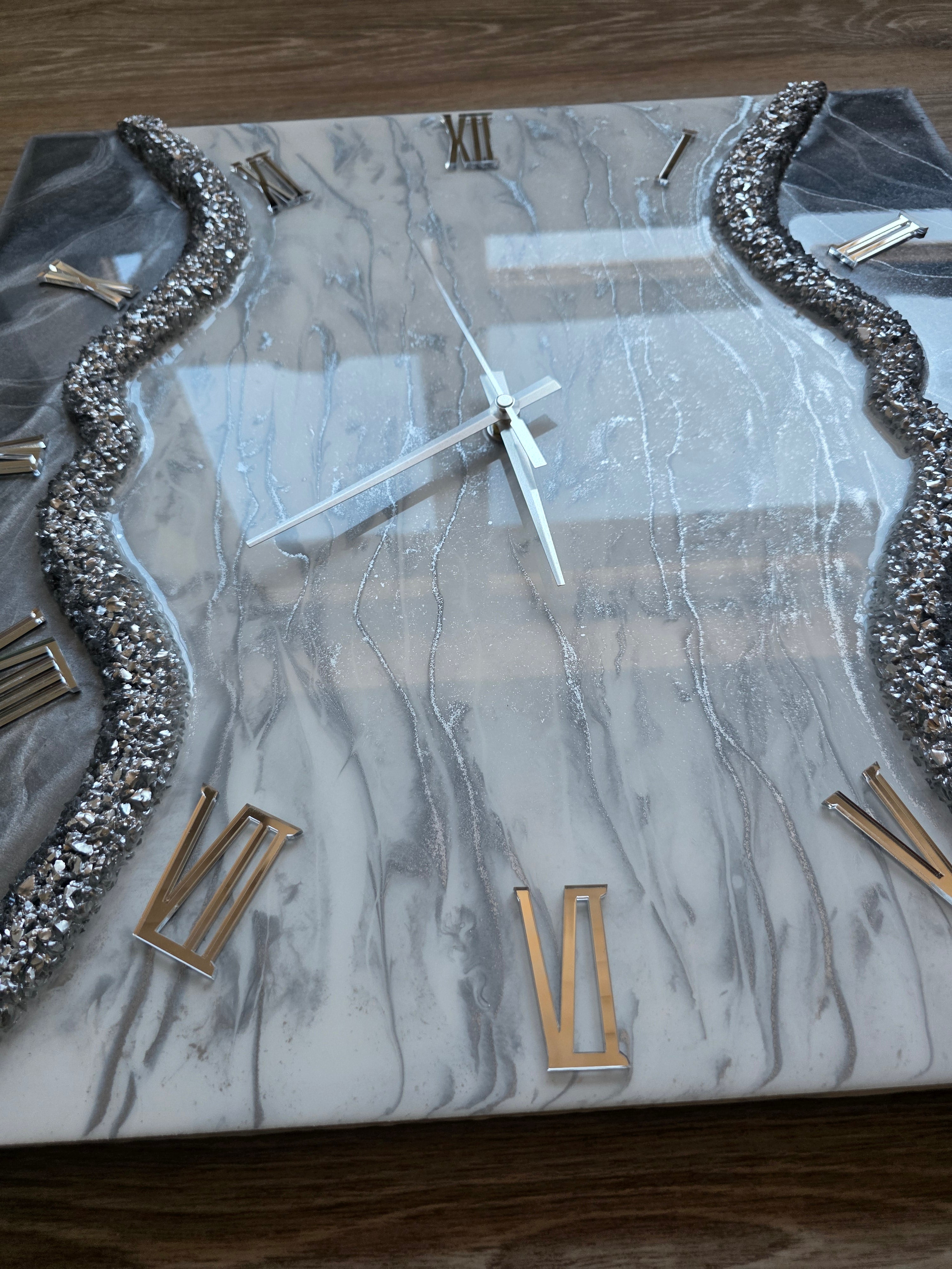 Rivora Graphite Silber