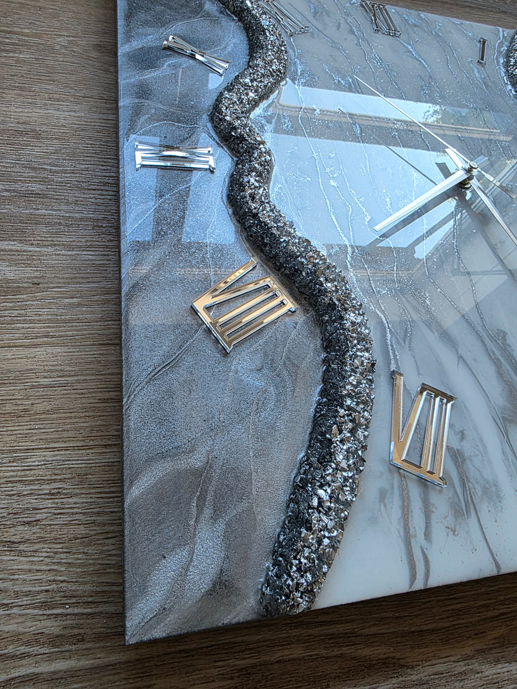 Rivora Graphite Silber