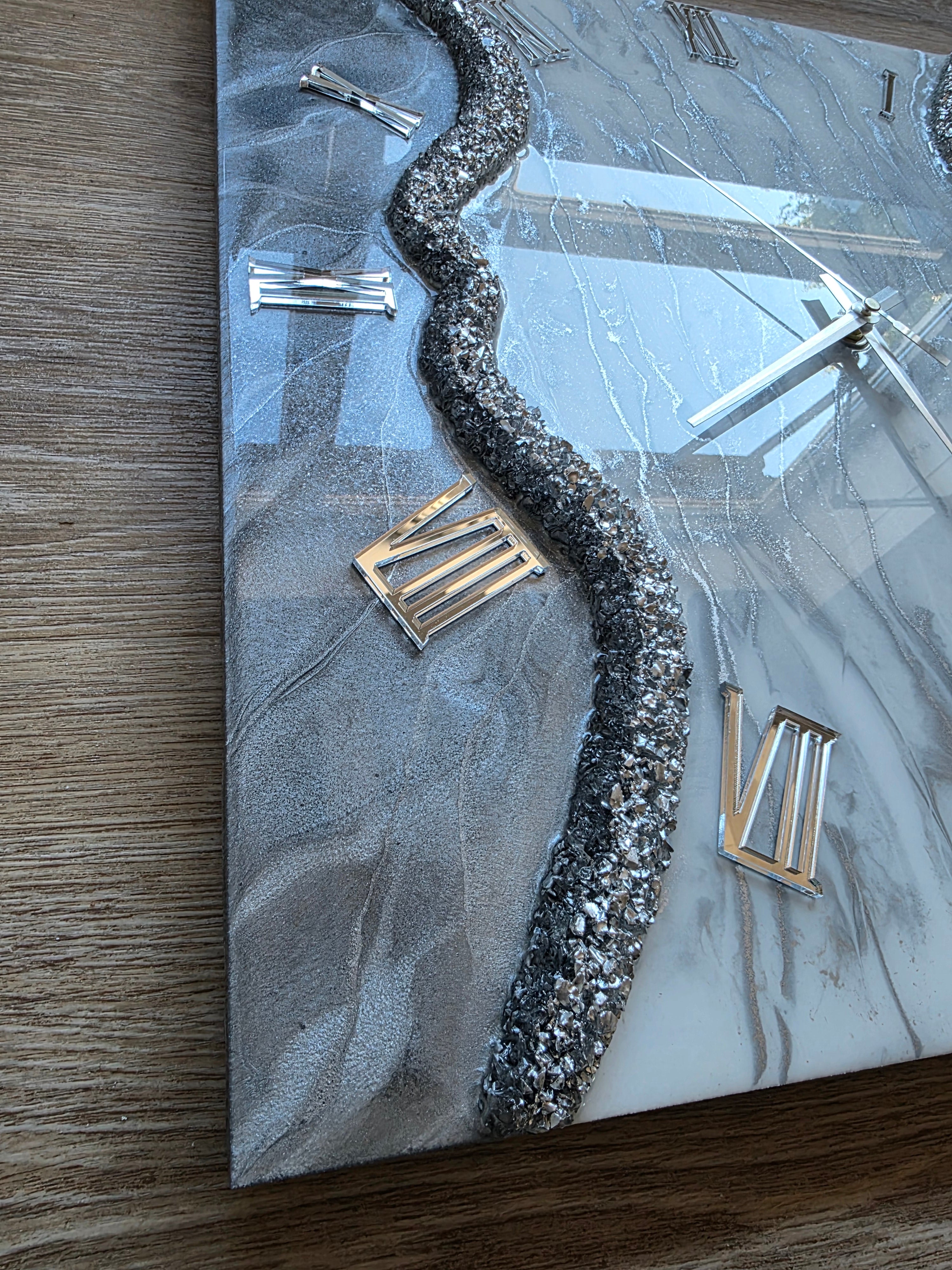 Rivora Graphite Silber